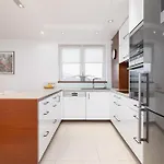 Dworska Modern In By Rent Like Appartement *