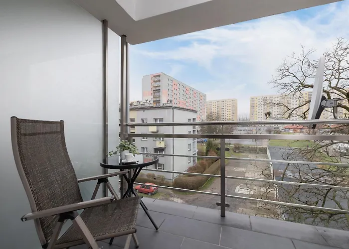 דירה Dworska Modern In By Rent Like זברזה